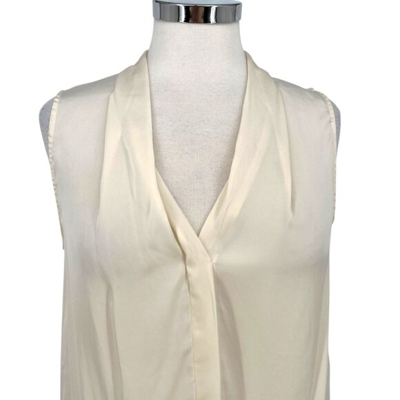 Quince Sleeveless Silk Blouse Stretch Ivory Cream Size Medium - Picture 2 of 10